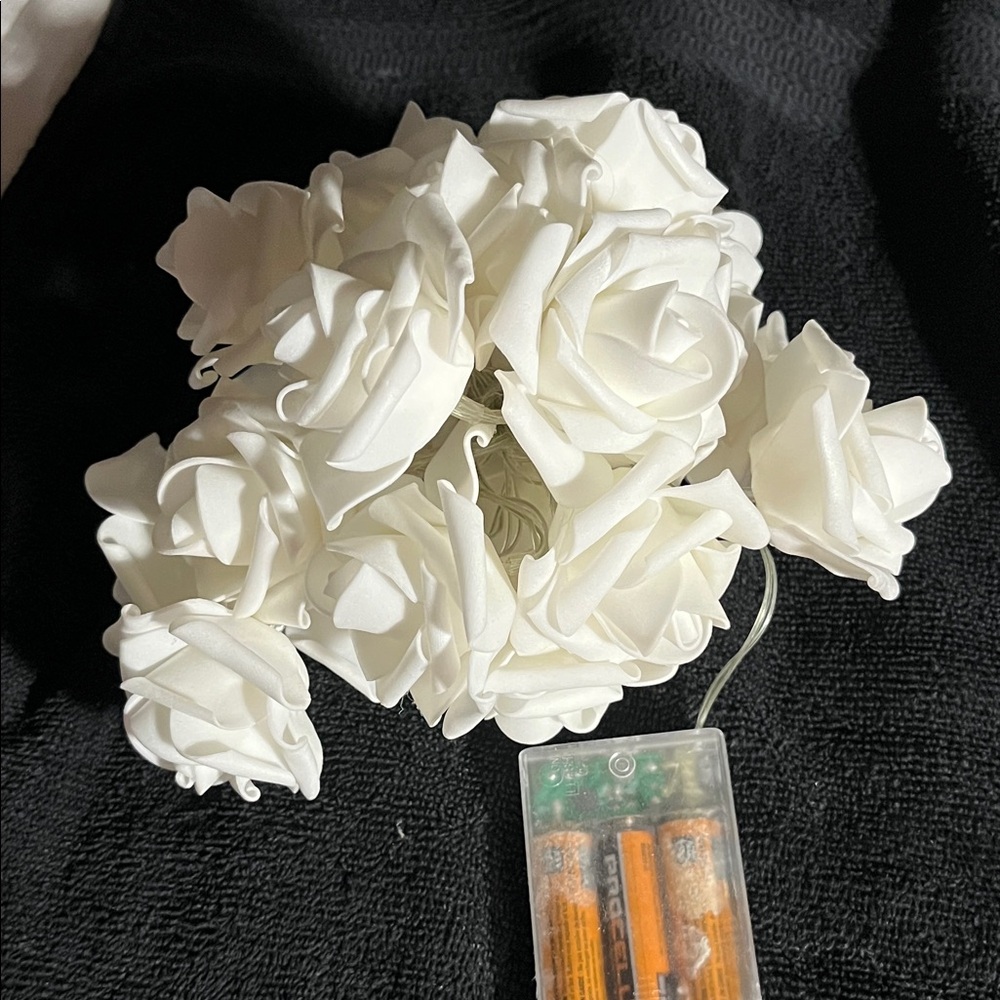 Elegant White LED Rose Bouquet